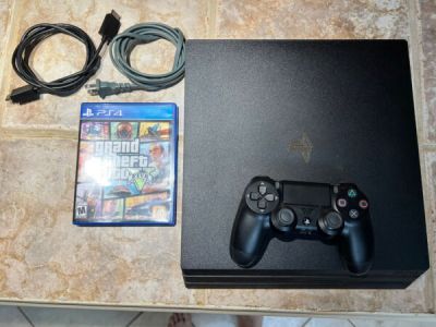Sony Playstation 4 Pro PS4 2TB Ultimo Modelo CUH 7215b Mando Controller Cables GTA5